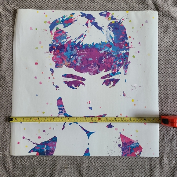 ‼️Audrey Hepburn Canvas Prints‼️-Sold Elsewhere - Picture 6 of 7